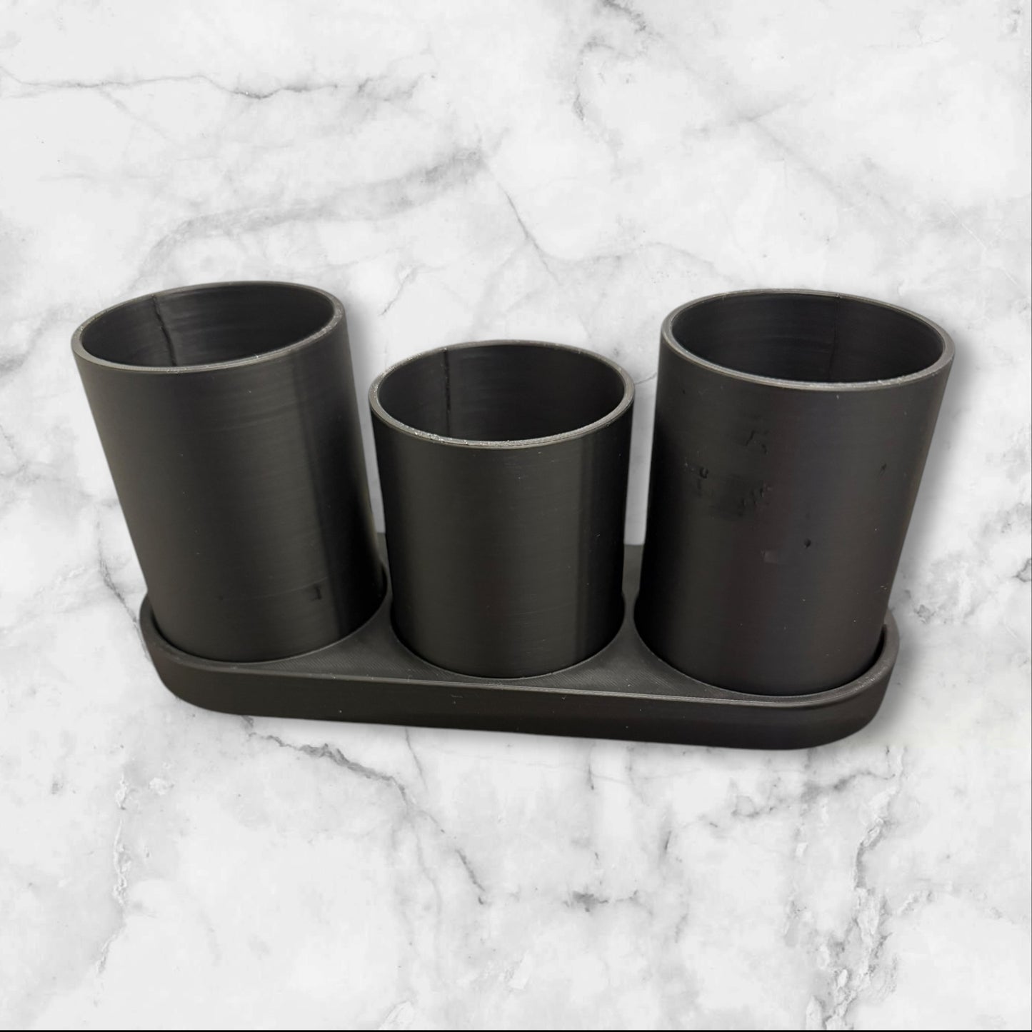 Toothbrush holder with cups